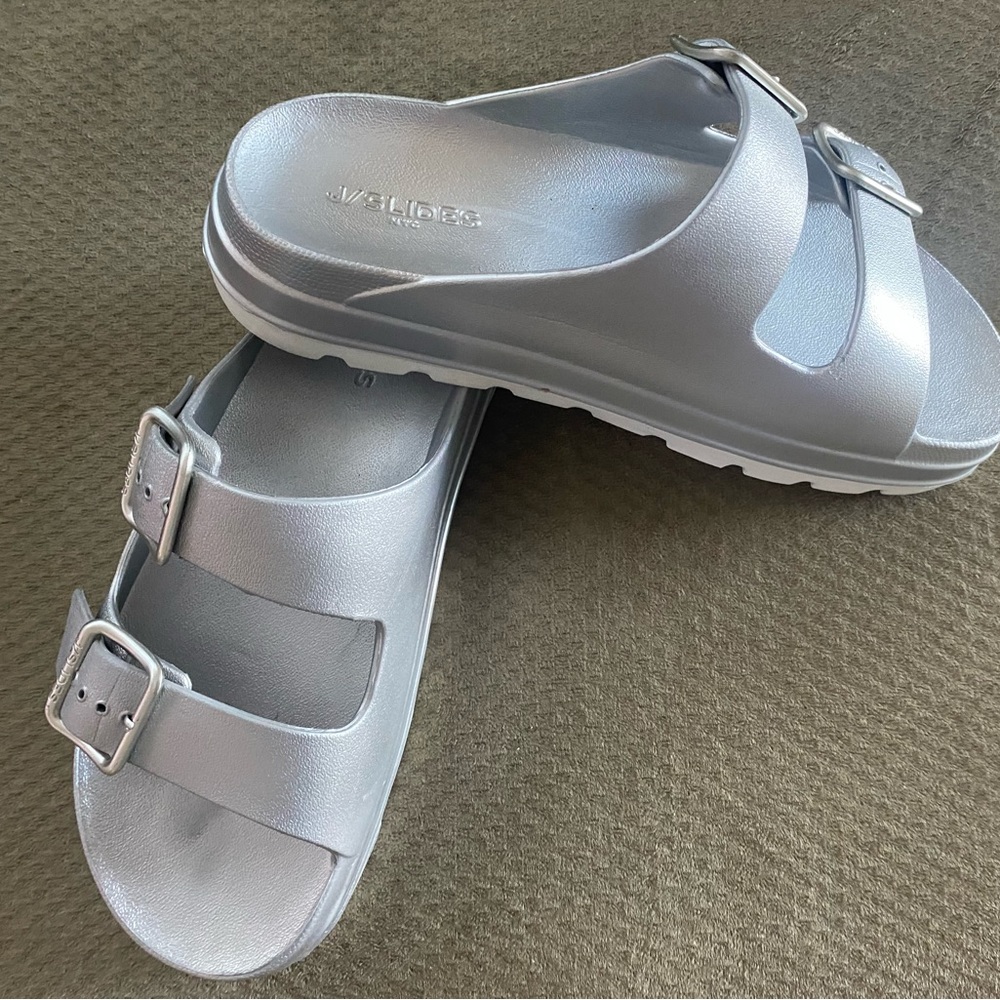 J SLIDES, Size 10, Silver, NEVER WORN